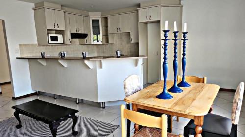 Oyster Bay House | Marlyn on Oyster Bay