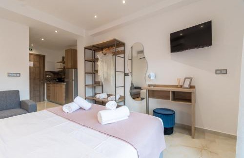 Neos Marmaras Apartment | MARMO Premium Studios 2
