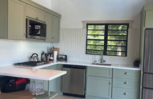 Falmouth Harbour Cottage | Maroonda Cottage
