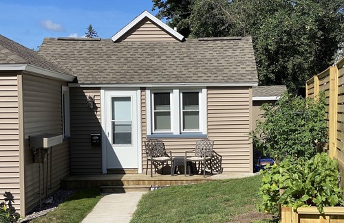 Marquette Apartment | Marquette. Walk to Lake Superior! Close to events & bike paths! AC + Free WiFi!