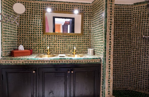 Medina House | MARRAKECH MEDINA - BOUTOUIL -BAB AYLEN -RIAD SUNNY - QUIET NOT OVERLOOKED