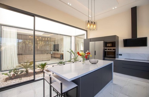 Arset El Bilk Villa | Marrakech Villa Heaven: Elegance & Private Pool