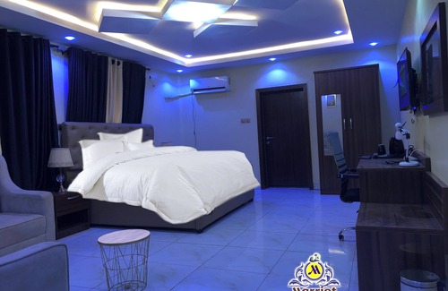 Oshodi-Isolo Hotel | Marriot Airport Hotels