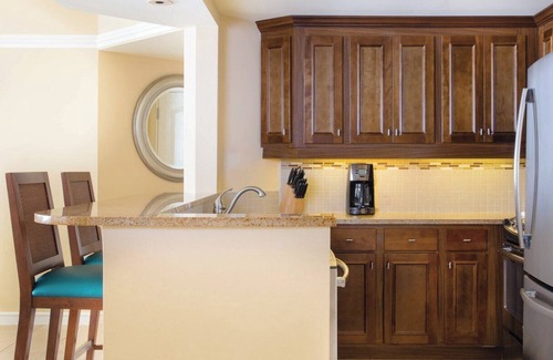 Palm Beach Hotel | Marriott Aruba Surf Club 2 Bedroom 2 Bath - Resort Access - Instant Booking-