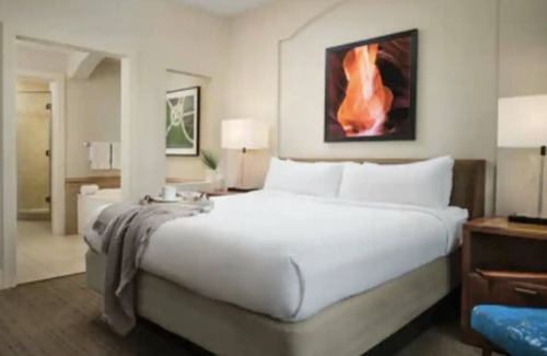 Desert Ridge House | Marriott Canyon Villa retreat for Dec 22-26, 2023