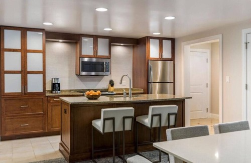 Florida Central Atlantic Coast Condo | Marriott Lakeshore Reserve 2BD Villa Sleeps
