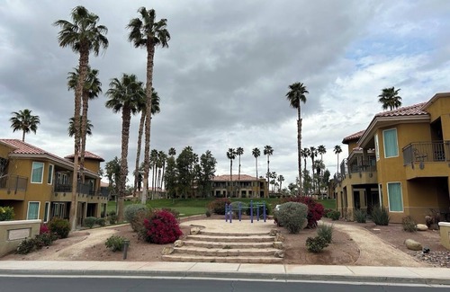 Palm Desert Apartment | Marriott's Desert Springs Villa II for 2026 BNP Paribas Open