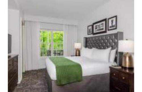 Galloway Resort | Marriott's Fairway Villas, Galloway, New Jersey - 2 Bedroom Suite 7/14-7/16 2023