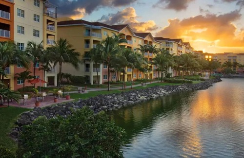 Doral Villa | Marriott's Villas at Doral 2 Bedroom 2 Bath