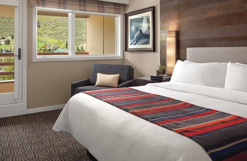 Highland Meadows Resort | Marriott Streamside Vail, Colorado Douglass Building 2 bedroom with loft,