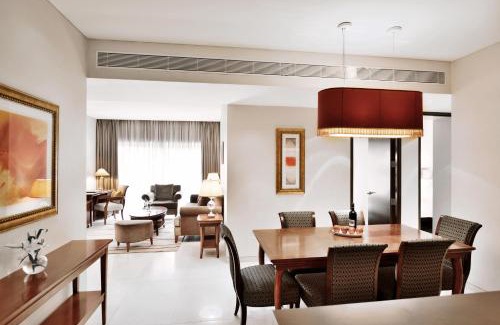 Mundhwa Hotel | Marriott Suites Pune