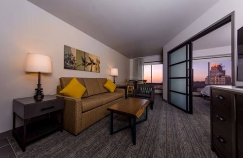Civic Core Apartment | Marriott Vacation Club 3, San Diego - Comicon 2025