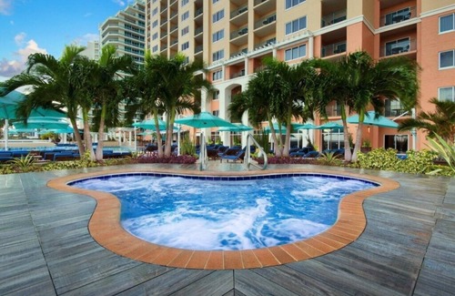 Barrier Island Apartment | Marriotts BeachPlace Towers - Studio