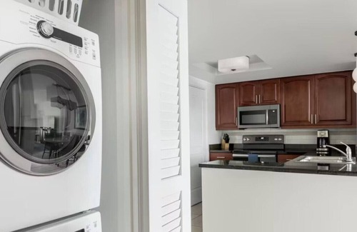 Estate Bakkero Condo | Marriotts Frenchman`s Cove 2BD