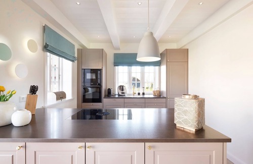 Oldsum House | Marschkajüte, Deutschland