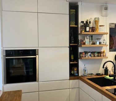 Saint-Charles Apartment | Marseille super appartement Longchamp