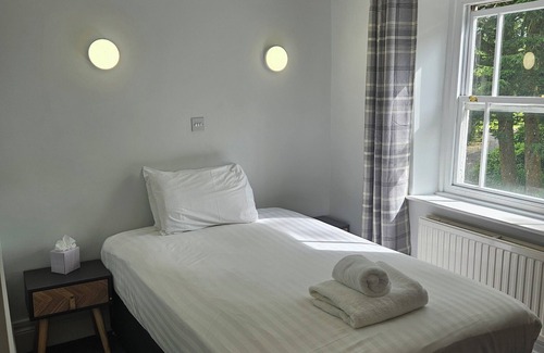 Wootton Bassett Hotel | Marsh Farm Hotel