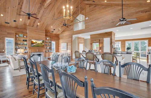 Pawleys Island House | Marsh Madness 5 Bdrm Low Country Lifestyle