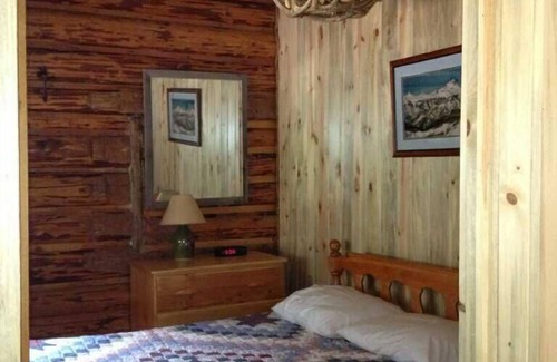 Lake City Cabin | Marshall's Cabin at Vickers - Great Location Along the Lake Fork of the Gunnison