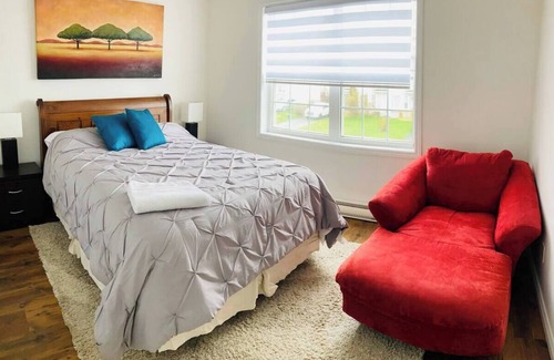 Terra Nova Bed & Breakfast | Marshall's Landing, Mount Pearl, NL - The convenience of city life living!