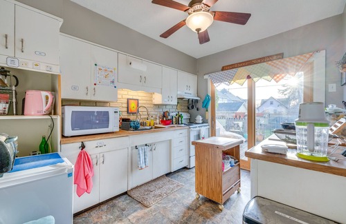 Marshalltown House | Marshalltown Vacation Rental w/Private Yard!