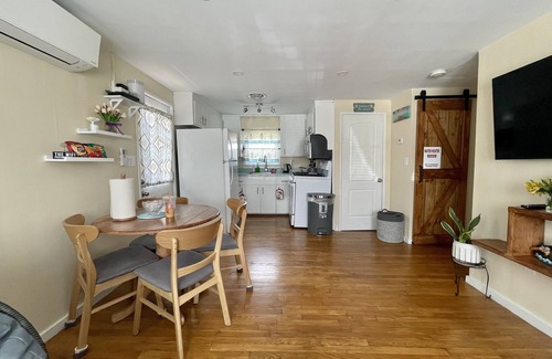 Ocean Bluff-Brant Rock Cottage | Marshfield 2-bedroom cottage walking distance to Sunrise beach