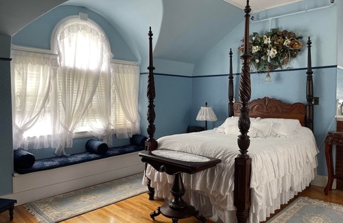 Sackville Hotel | Marshlands Inn
