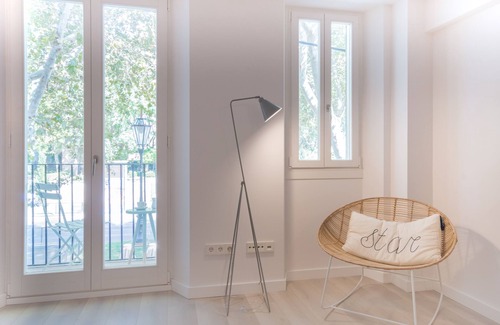 La Llotja-Born Apartment | Marsuites 1 - Palace and Cathedral View (First floor)