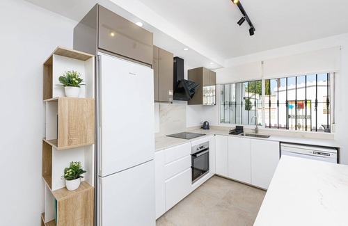 Torre de Benagalbon Ski Chalet | Marta - Holiday Home in Rincón de la Victoria