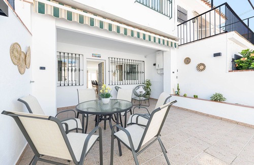 Torre de Benagalbon Ski Chalet | Marta - Holiday Home in Rincón de la Victoria