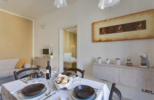 San Lorenzo Apartment | 💥"Marte Suite" - in the heart of Florence! A/C - WiFi superfast! 💥