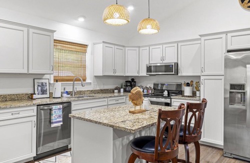 Isabella House | Martha`s Lakeview Ranch