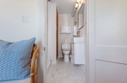 Nantucket Town Bed & Breakfast | Martin House Inn