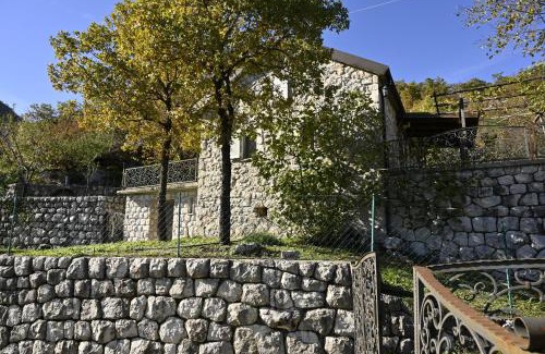 Donje Polje House | Martina