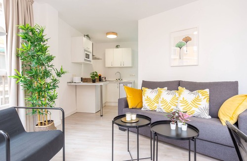 Cruz de Humilladero Apartment | Martinez Maldonado Malaga Center