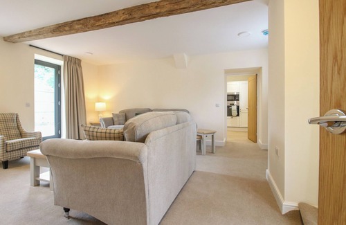 Felton Cottage | MARTINGALE COTTAGE, pet friendly, with a garden in West Felton