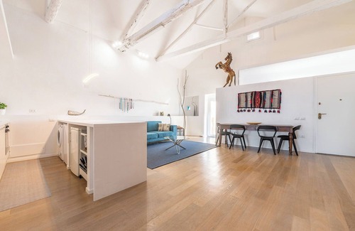Historic Castle District Apartment | Martini Time, panoramic terrace on the castle walls