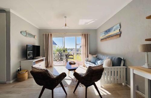 Marina Martinique Apartment | Martinique Cove 18