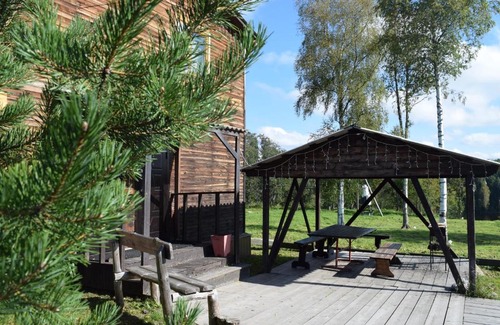 Petrovsky House | Martsialnye Kluchi Guest House