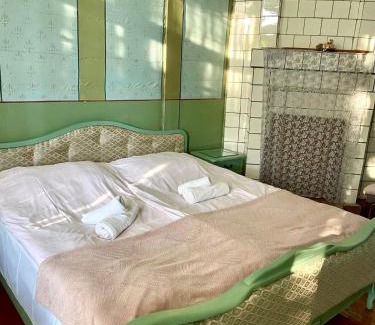 Salkhino House | Martv'Elle Boutique Guesthouse
