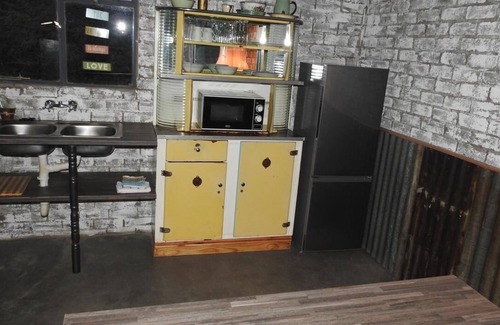 Hammanskraal Cabin | Marulani Bush Lodge