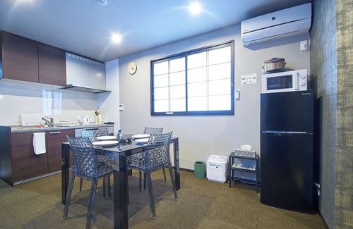 Izumisano House | MARUYA Private Condominium