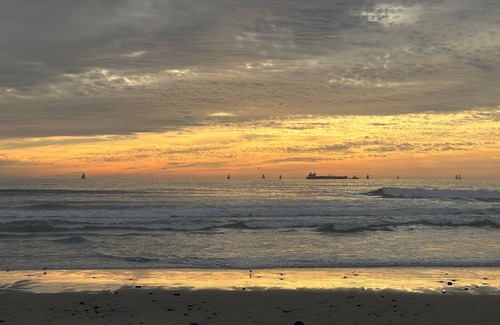 Rosarito Condo | Marvelous 3-bedroom condo with WiFi in Playas de Rosarito and more.