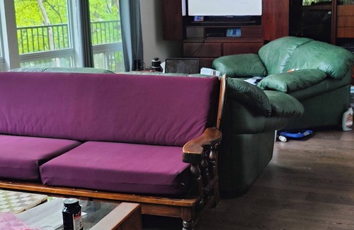 Rosseau Cottage | Marvelous 4-bedroom lake front cottage in Rosseau