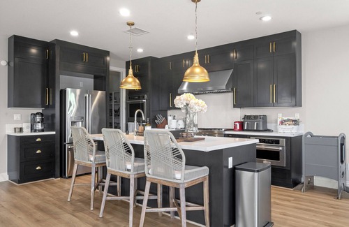 Canyon Country House | Marvelous 5-bedroom house with AC in Santa Clarita