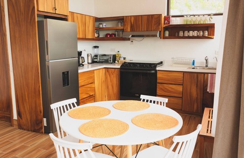 Santa Cruz La Laguna House | Marvelous brand new, lakefront 2-bedroom house with WiFi in Santa Cruz la Laguna