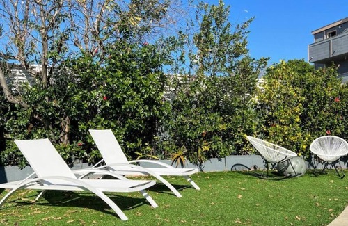 Ladera Heights House | Marvelous House Close to Beach (MK1-LAD)