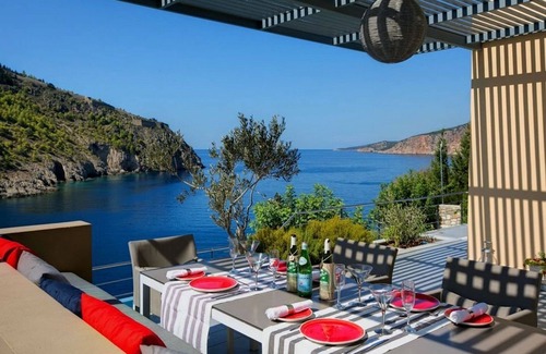 Frourion Villa | Marvelous Kefalonia Villa | Villa Chaozii | 2 Bedrooms | Seafornt | Spectacular.