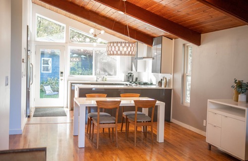 Bryn Mawr House | Marvelous Midcentury Modern full home in Bryn Mawr