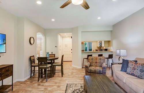 Palm Springs Condo | MARVELOUS MOUNTAIN VIEW RETREAT